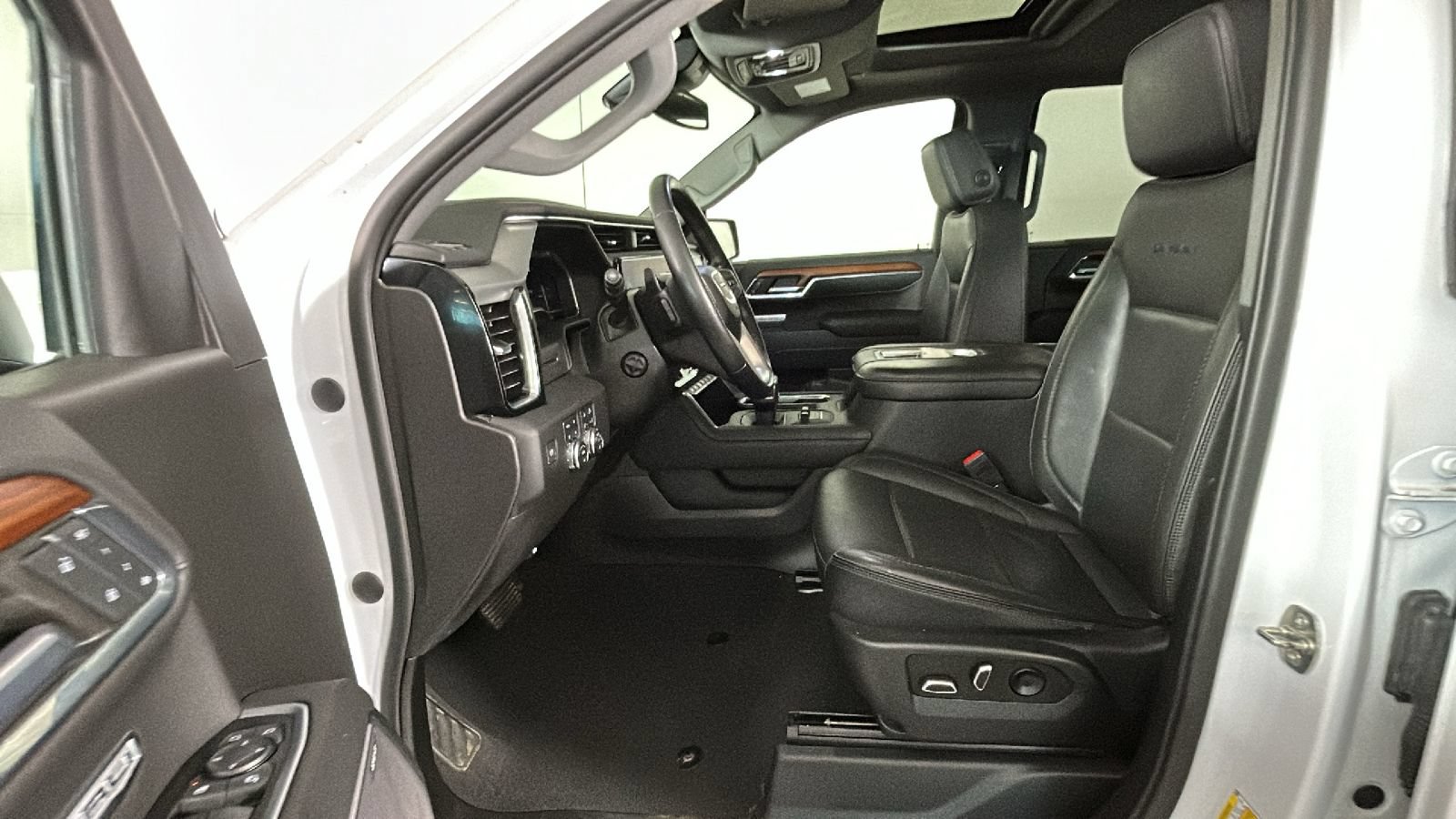 Used 2022 GMC Sierra 1500 Denali AWD/4WD image 13