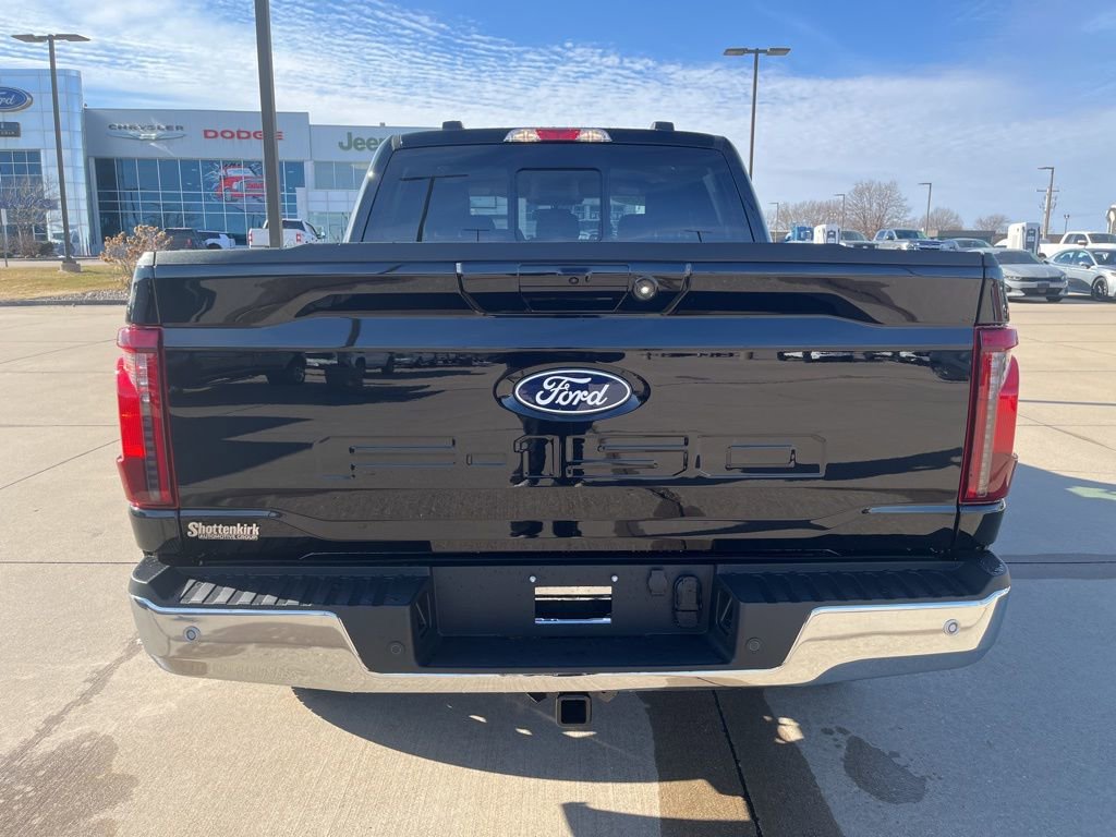 New 2026 Ford F150 XLT w/ Equipment Group 302A MID image 4