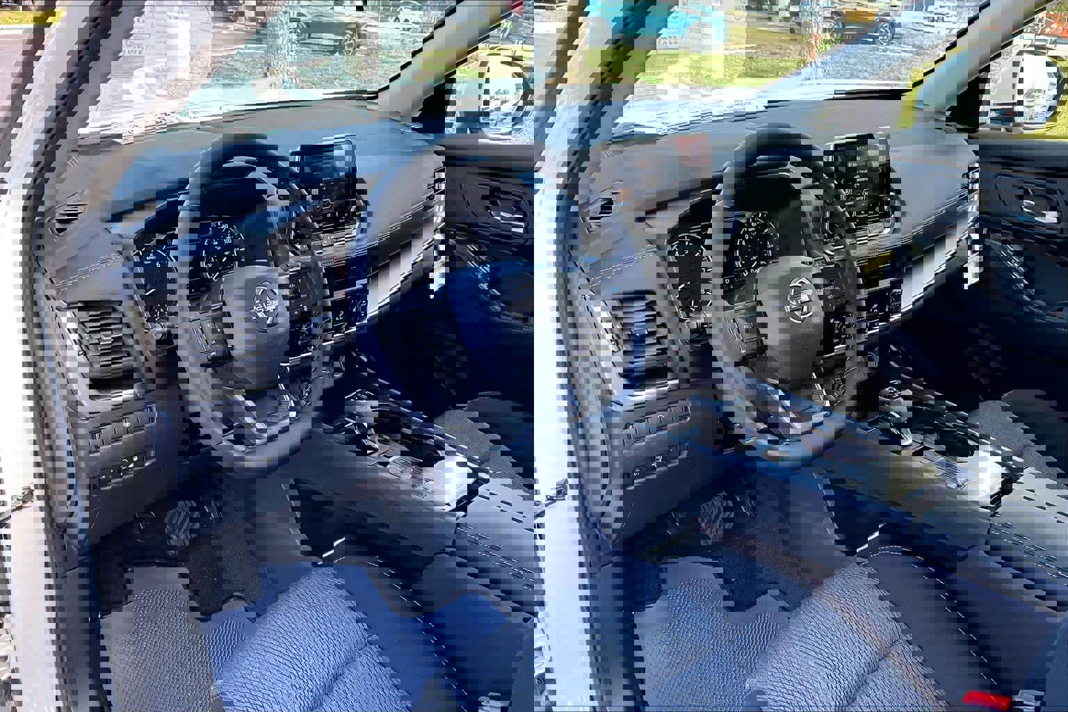 New 2026 Nissan Rogue SV image 8