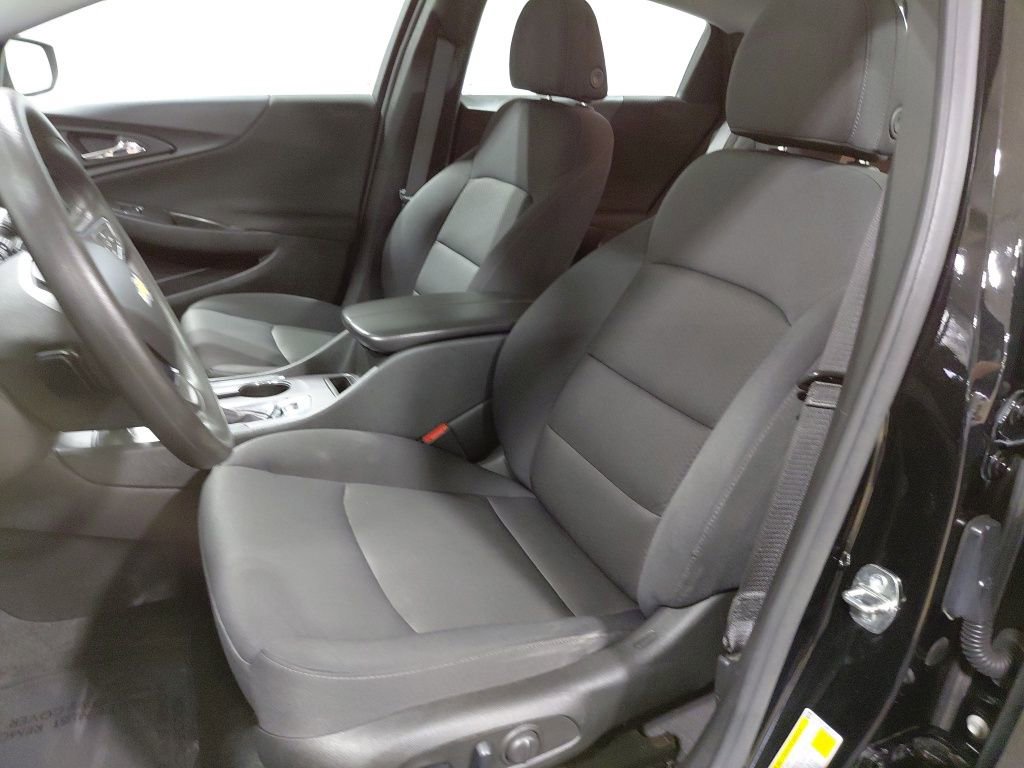 Used 2024 Chevrolet Malibu LT FWD image 5
