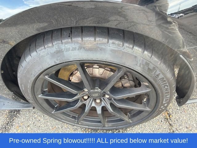 Used 2016 Ford Mustang Shelby GT350 w/ Technology Package RWD image 13