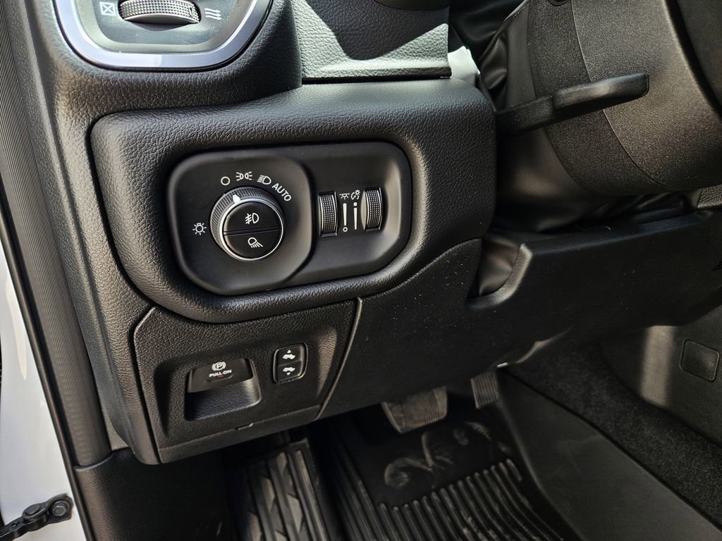 New 2026 RAM 1500 Laramie image 14