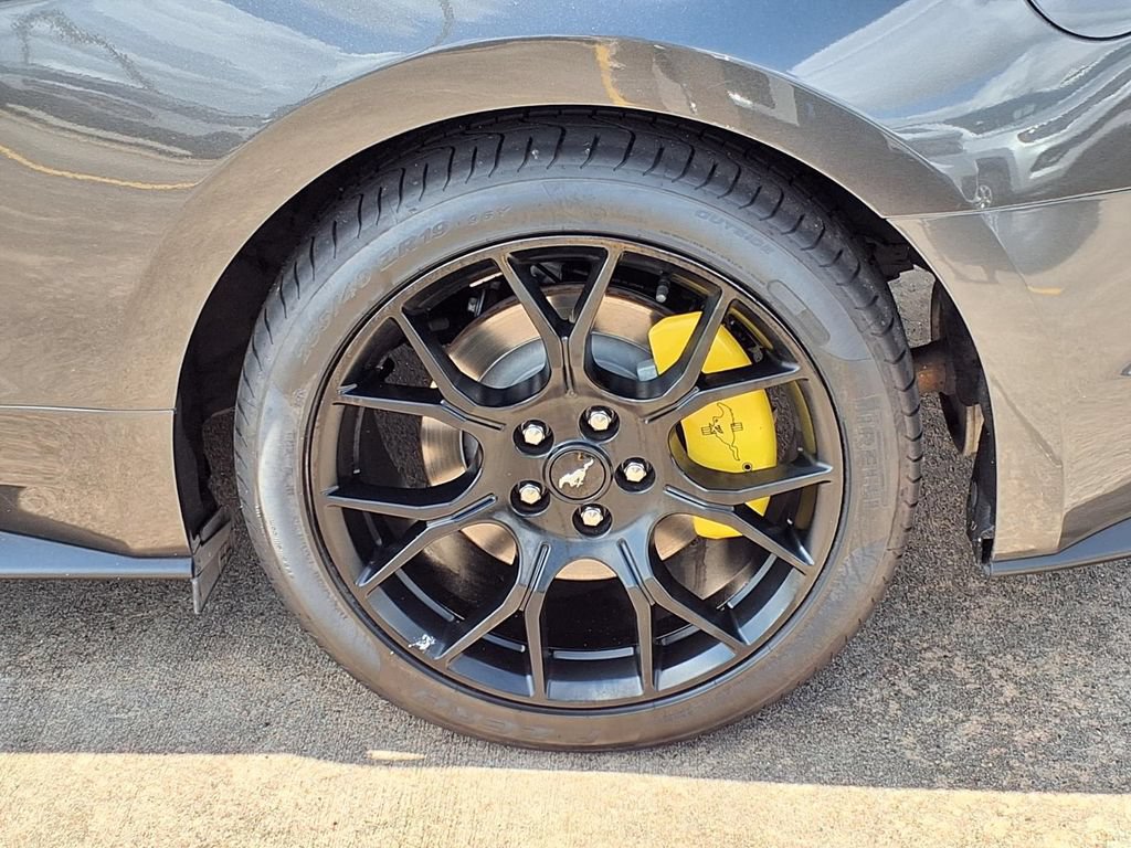 Used 2018 Ford Mustang Premium w/ Ecoboost Performance Package RWD image 30