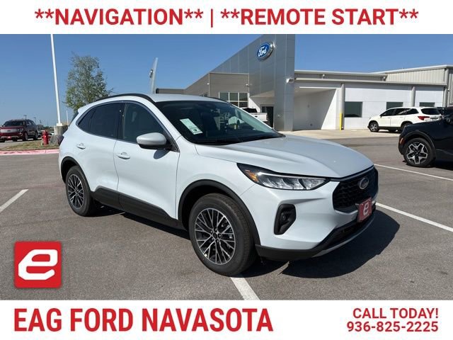 New 2025 Ford Escape SE