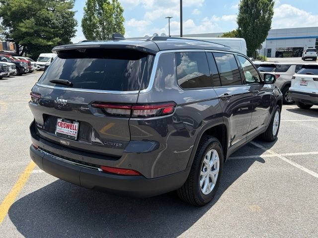 Used 2023 Jeep Grand Cherokee L Limited w/ Luxury Tech Group II AWD/4WD image 8