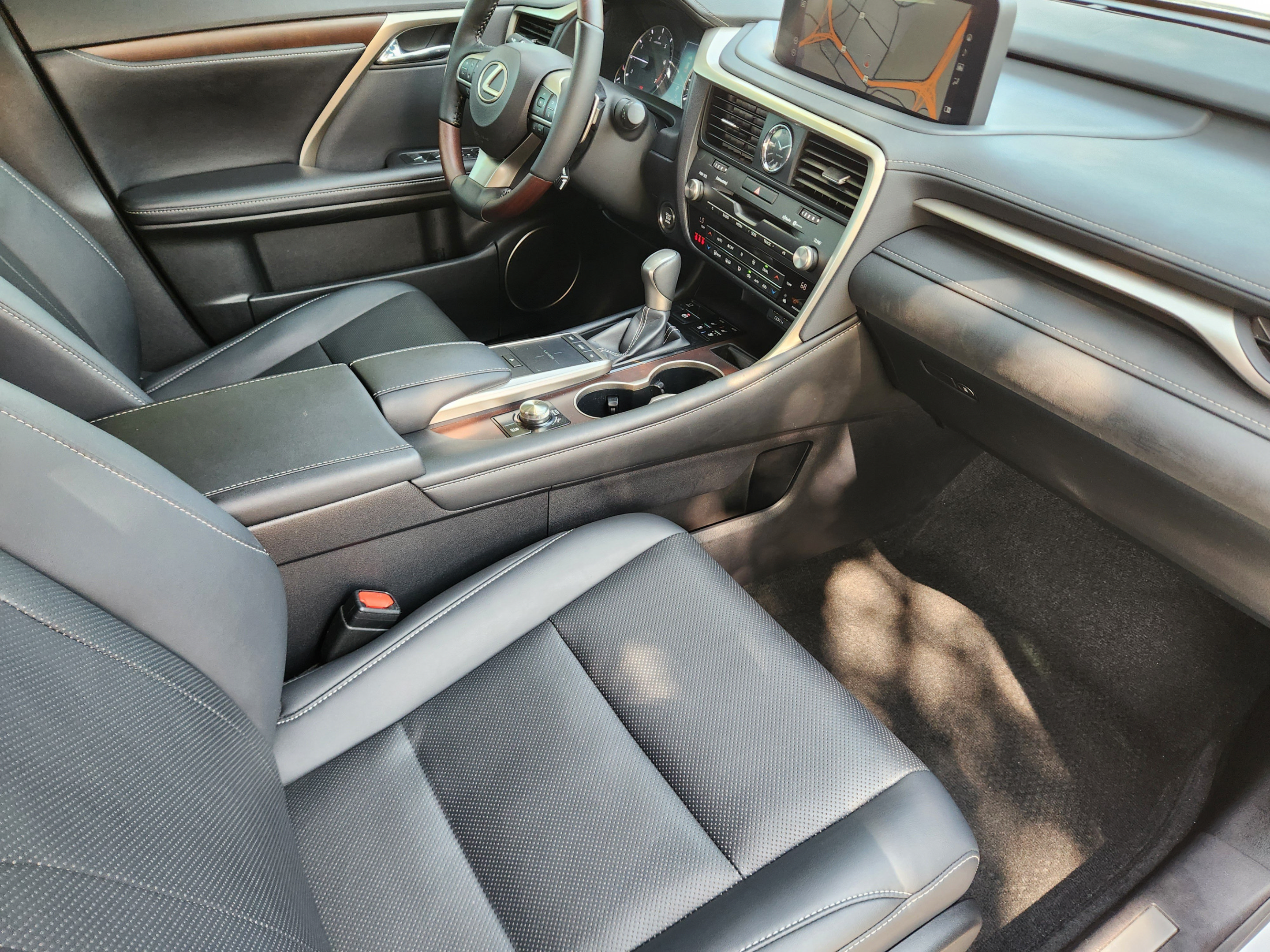 Used 2020 Lexus RX 350 FWD w/ Premium Package image 9
