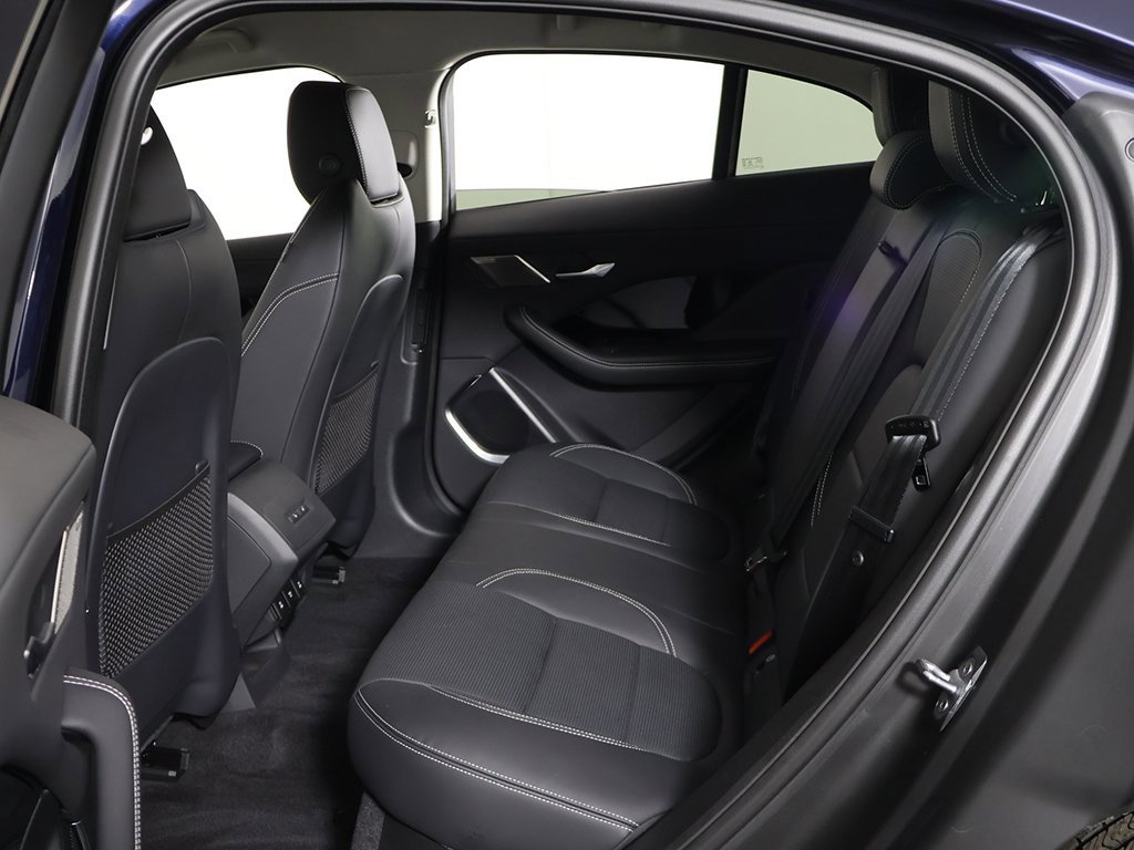 Used 2023 Jaguar I-PACE HSE image 32