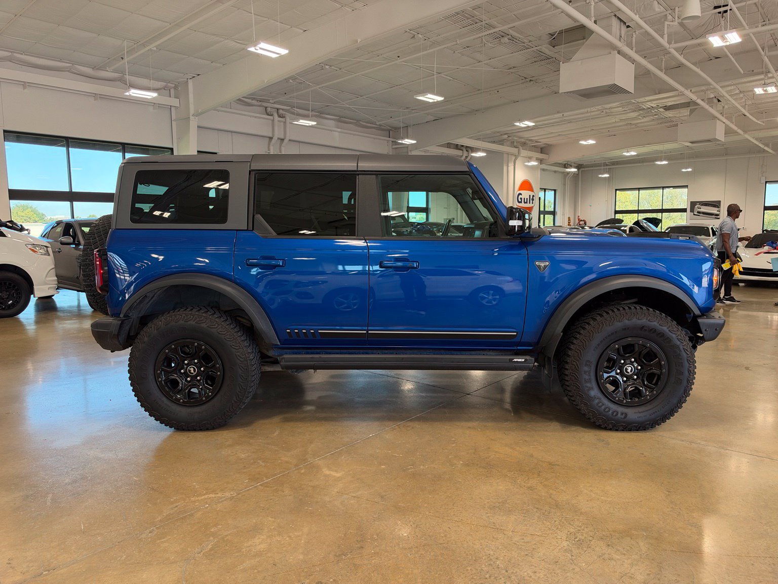 Used 2021 Ford Bronco First Edition AWD/4WD image 8