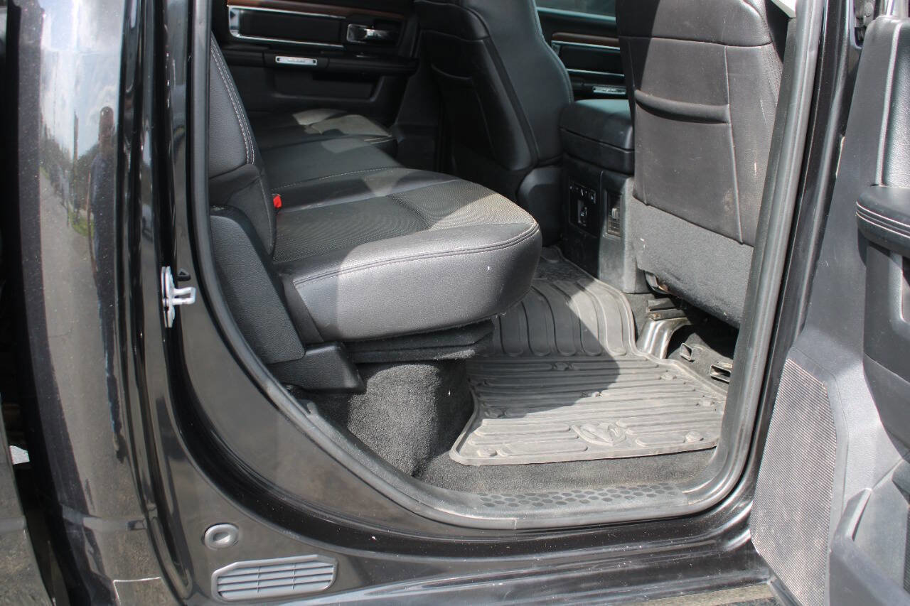 Used 2016 RAM 2500 Laramie w/ Sport Appearance Group image 38