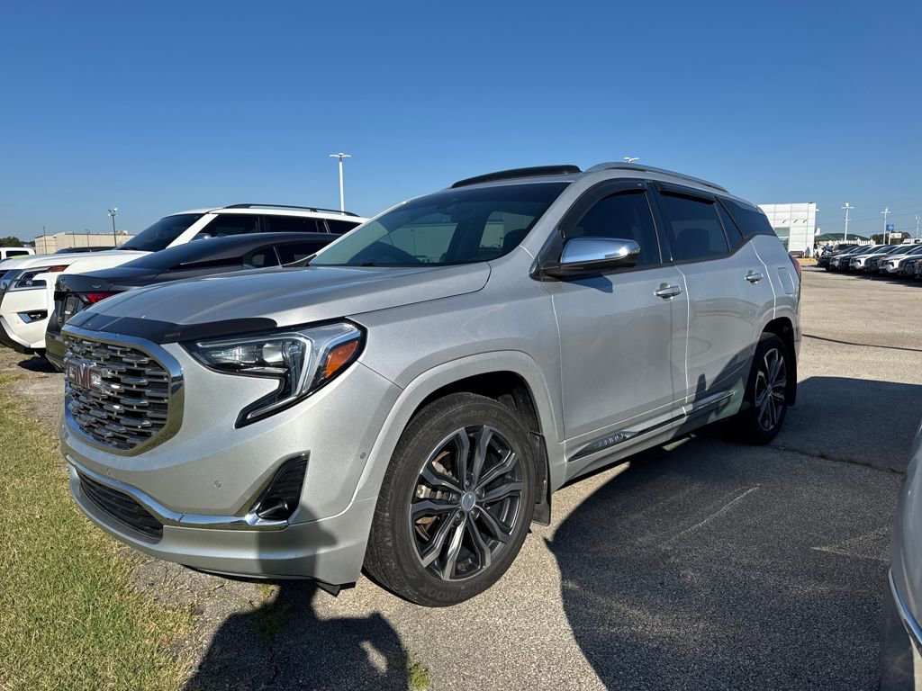 Used 2018 GMC Terrain Denali w/ Advanced Safety Package image 1