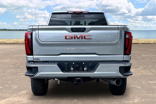 New 2026 GMC Sierra 2500 Denali w/ Denali Reserve Package image 4