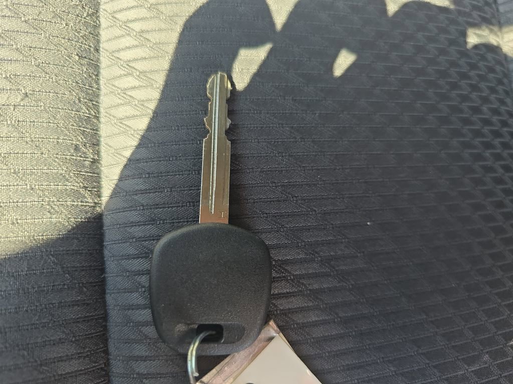 Used 2018 Toyota Highlander LE AWD/4WD image 35