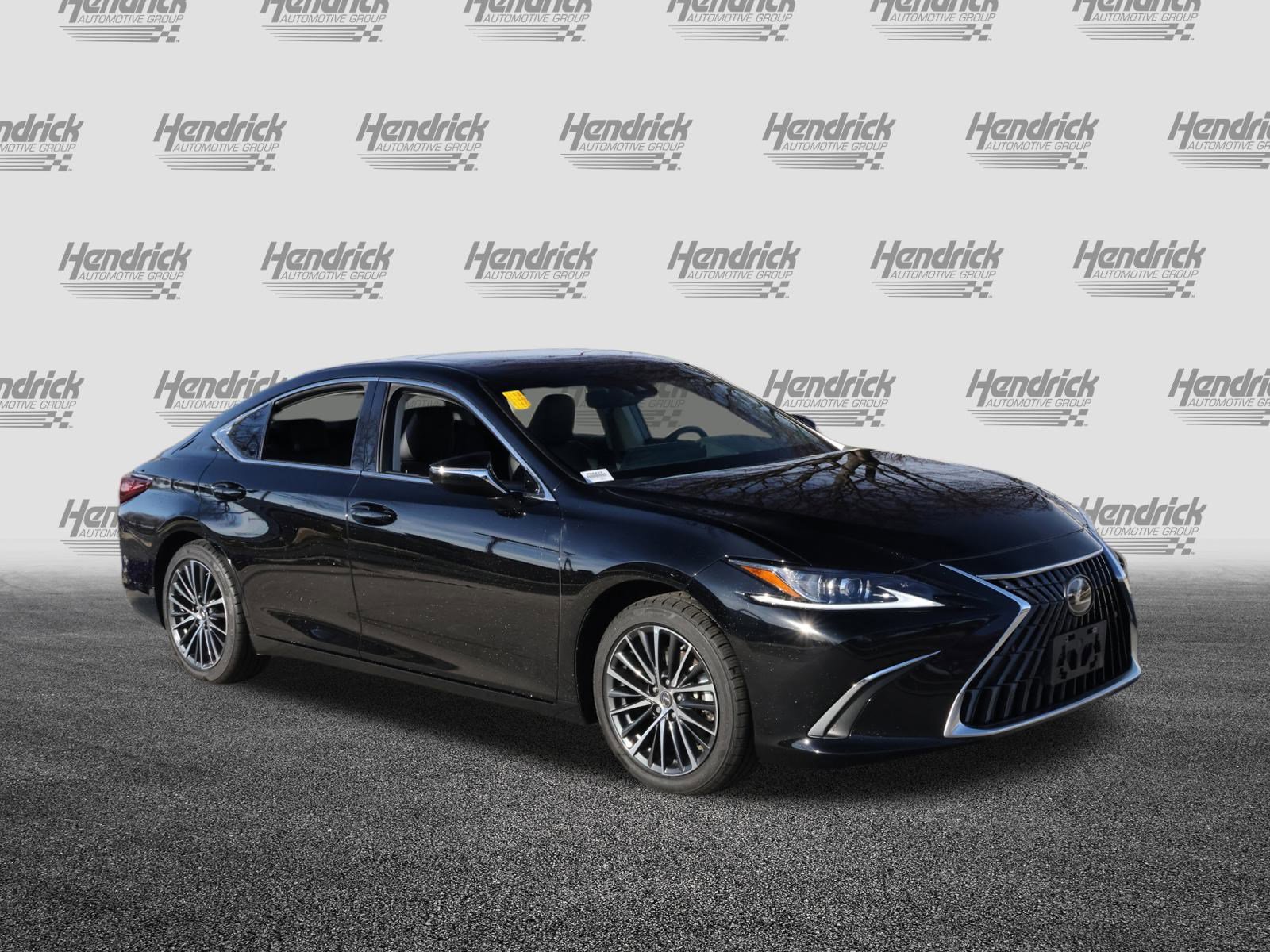 Used 2024 Lexus ES 350 350 w/ Premium Package image 2