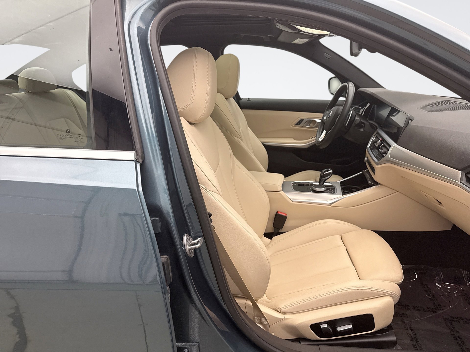 Used 2021 BMW 330i xDrive 330XI AWD w/ Convenience Package image 18