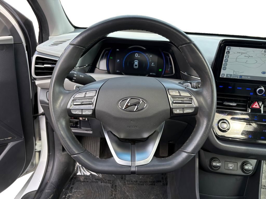Used 2020 Hyundai Ioniq Limited image 12