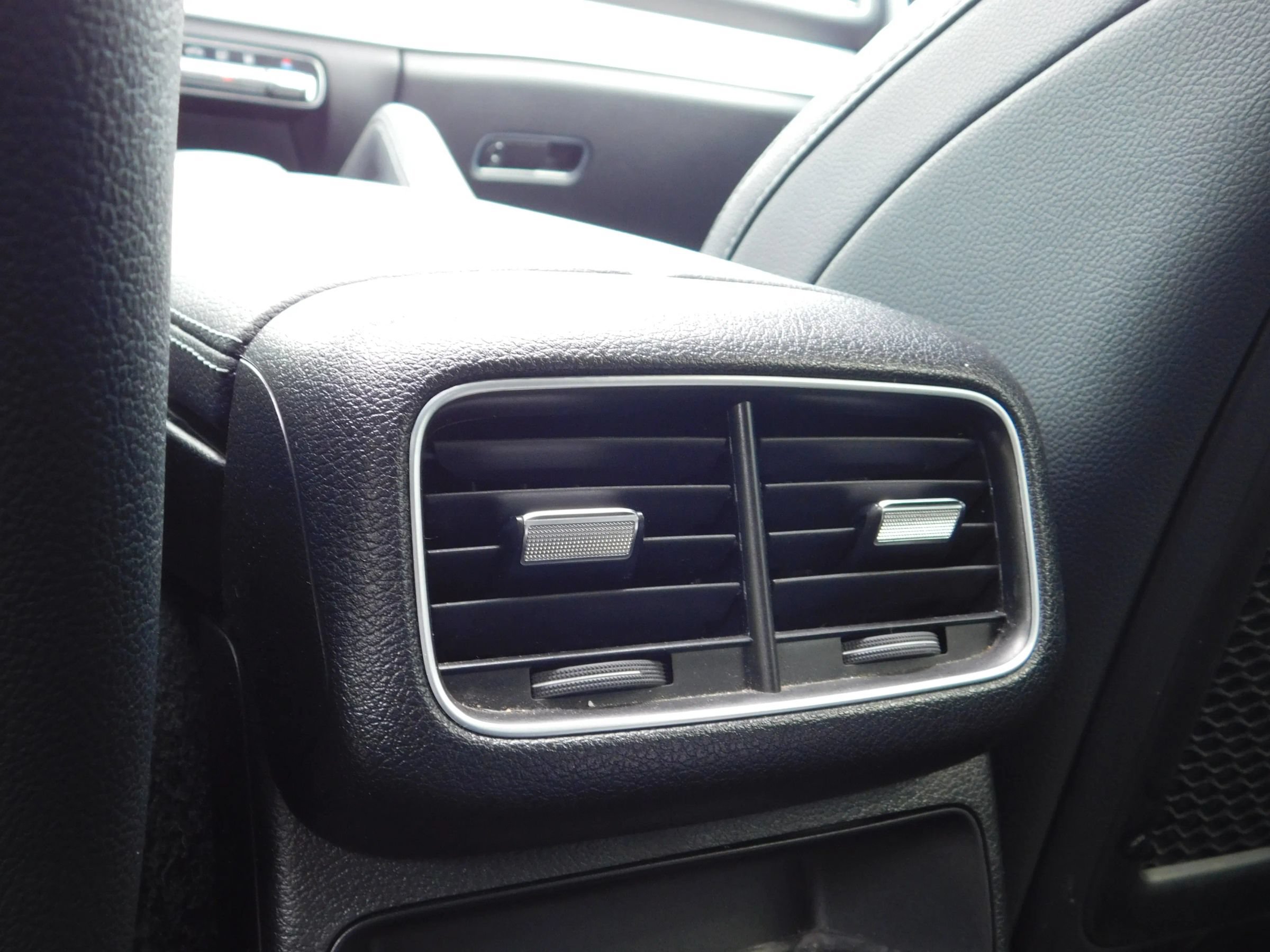 Used 2024 Mercedes-Benz GLE 450e 4MATIC image 15