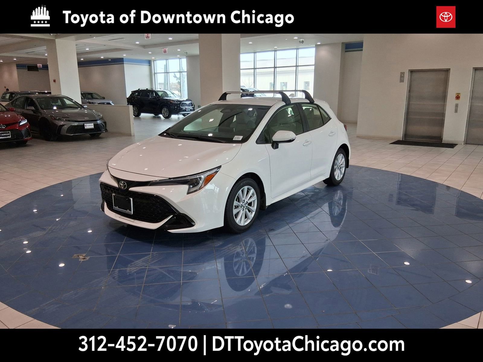 Used 2025 Toyota Corolla SE w/ SE Package video 2
