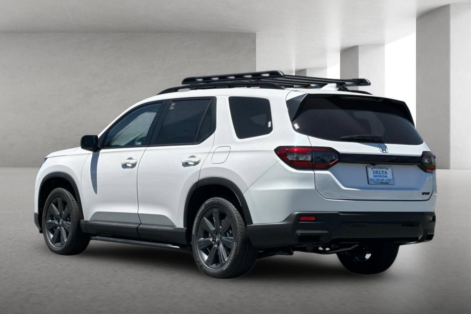 New 2026 Honda Pilot Sport image 6