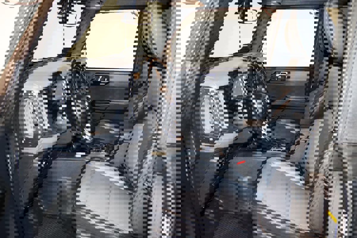 Used 2024 Ford Bronco Everglades image 45