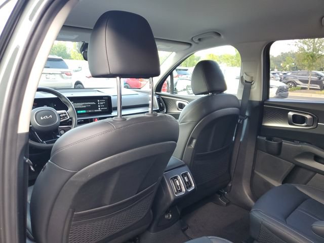 Used 2025 Kia Sorento EX AWD/4WD image 18
