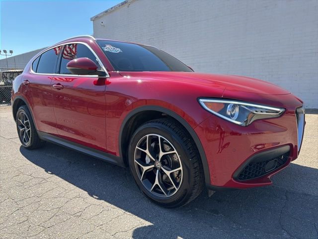 Used 2019 Alfa Romeo Stelvio Ti image 8
