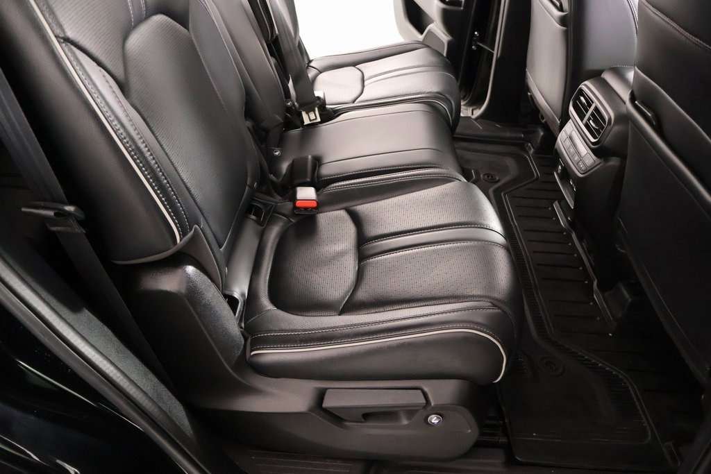 Used 2023 Honda Pilot Elite image 16