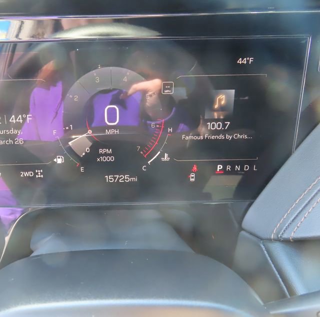 Used 2025 GMC Yukon AT4 w/ AT4 Premium Plus Package image 21