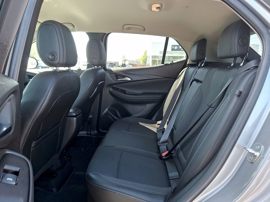 Used 2023 Buick Encore GX Select image 10
