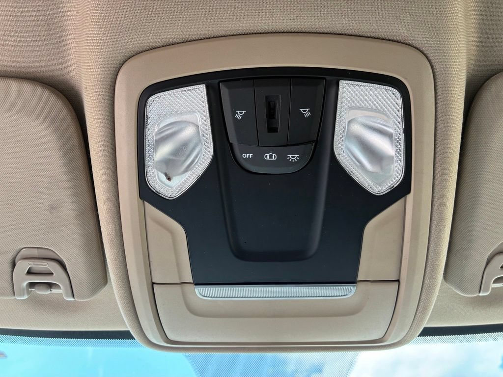 Used 2020 RAM 5500 Tradesman w/ Max Tow Package AWD/4WD image 25