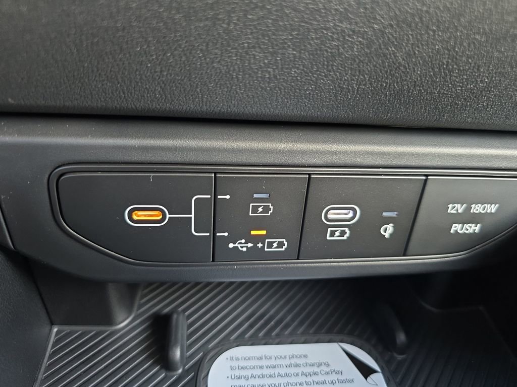 New 2025 Kia K4 GT-Line image 15