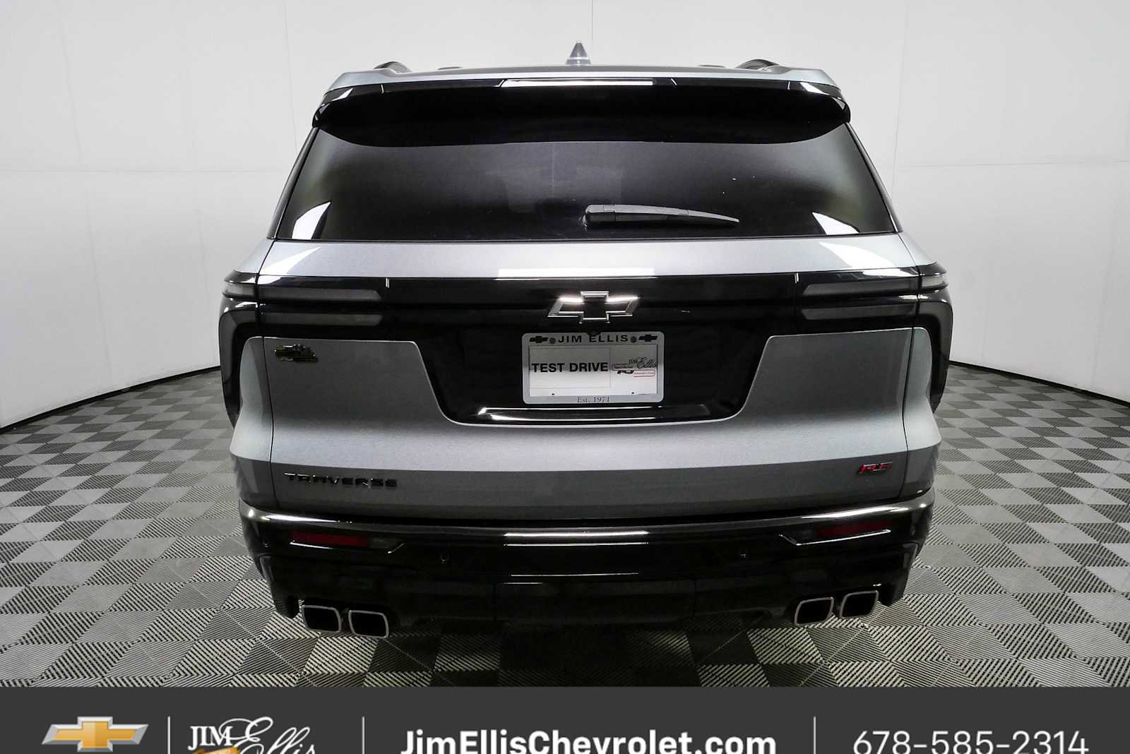 Used 2024 Chevrolet Traverse RS FWD image 30