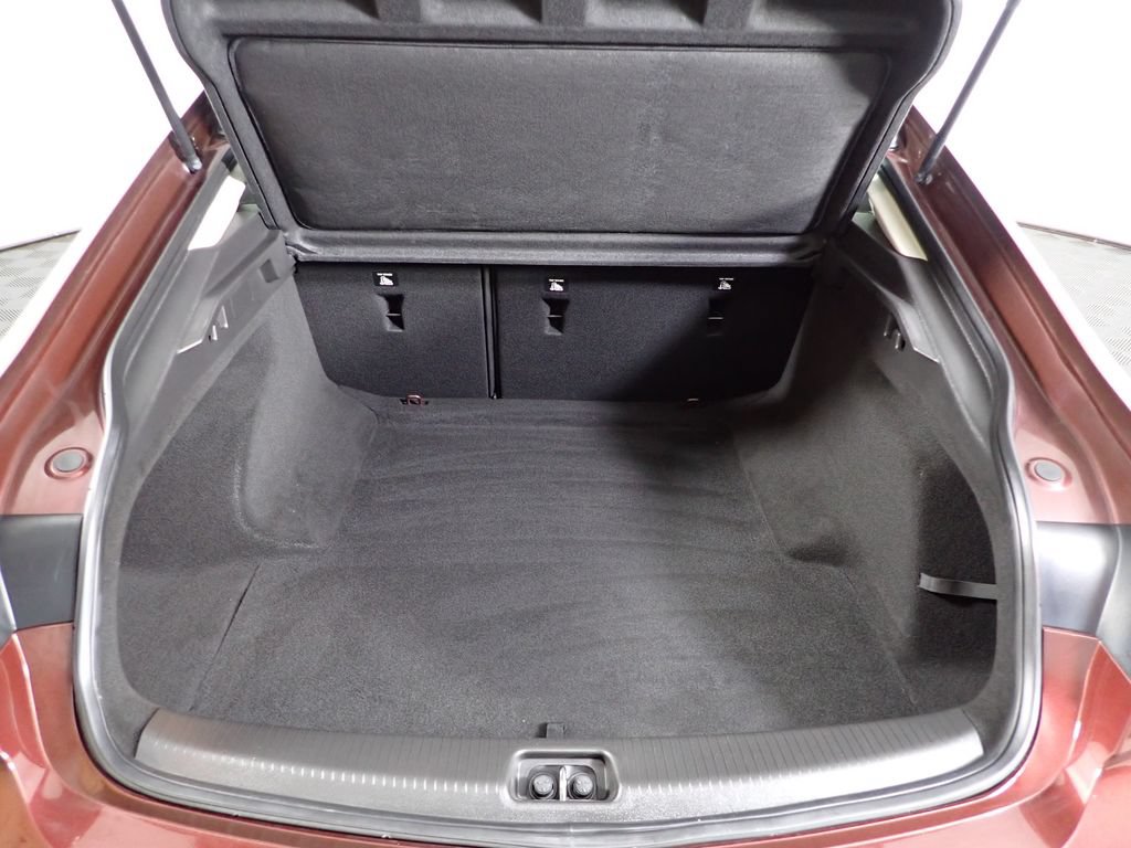 Used 2018 Buick Regal Preferred w/ Sights and Sounds Package FWD image 14