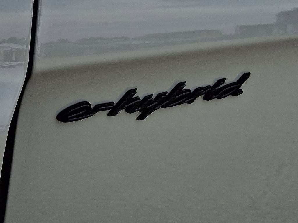 New 2026 Porsche Panamera 4 image 26