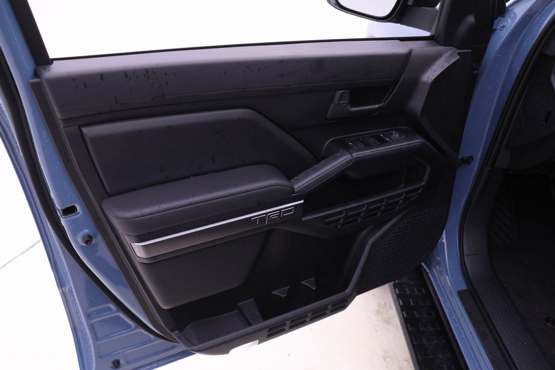 New 2025 Toyota 4Runner TRD Off-Road image 8