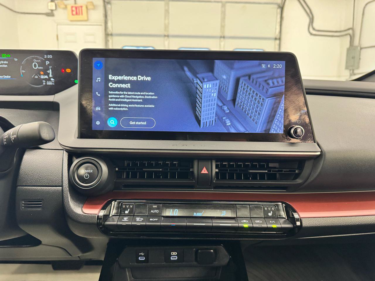 Used 2024 Toyota Prius Prime FWD image 25