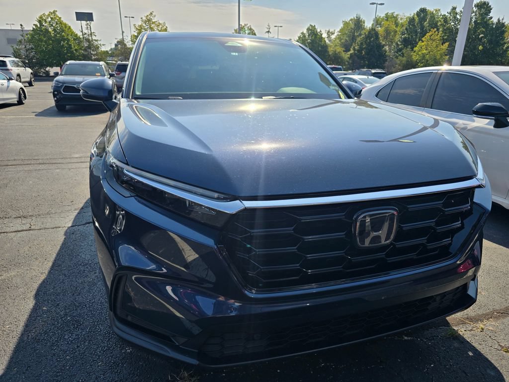 Used 2023 Honda CR-V EX-L image 2