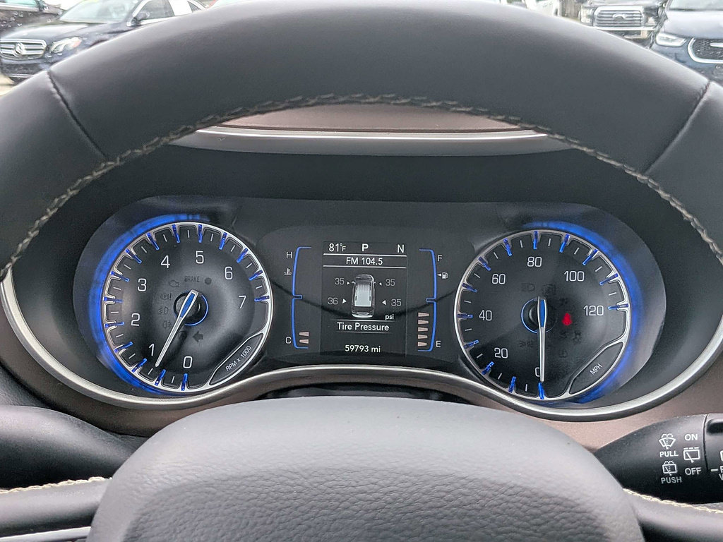Certified 2022 Chrysler Voyager LX FWD image 29