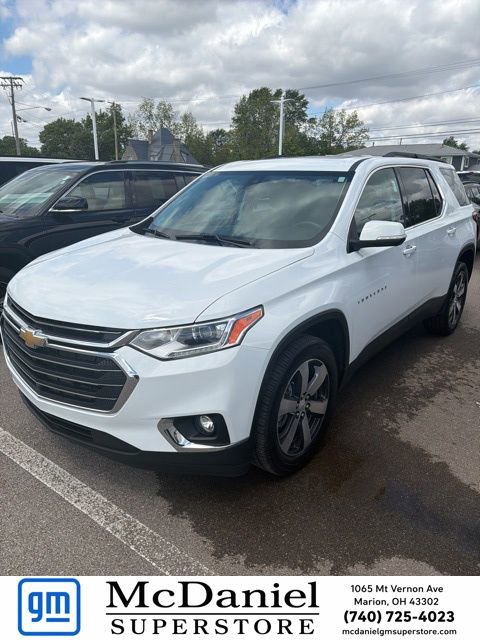 Used 2021 Chevrolet Traverse LT w/ LT Premium Package AWD/4WD image 1