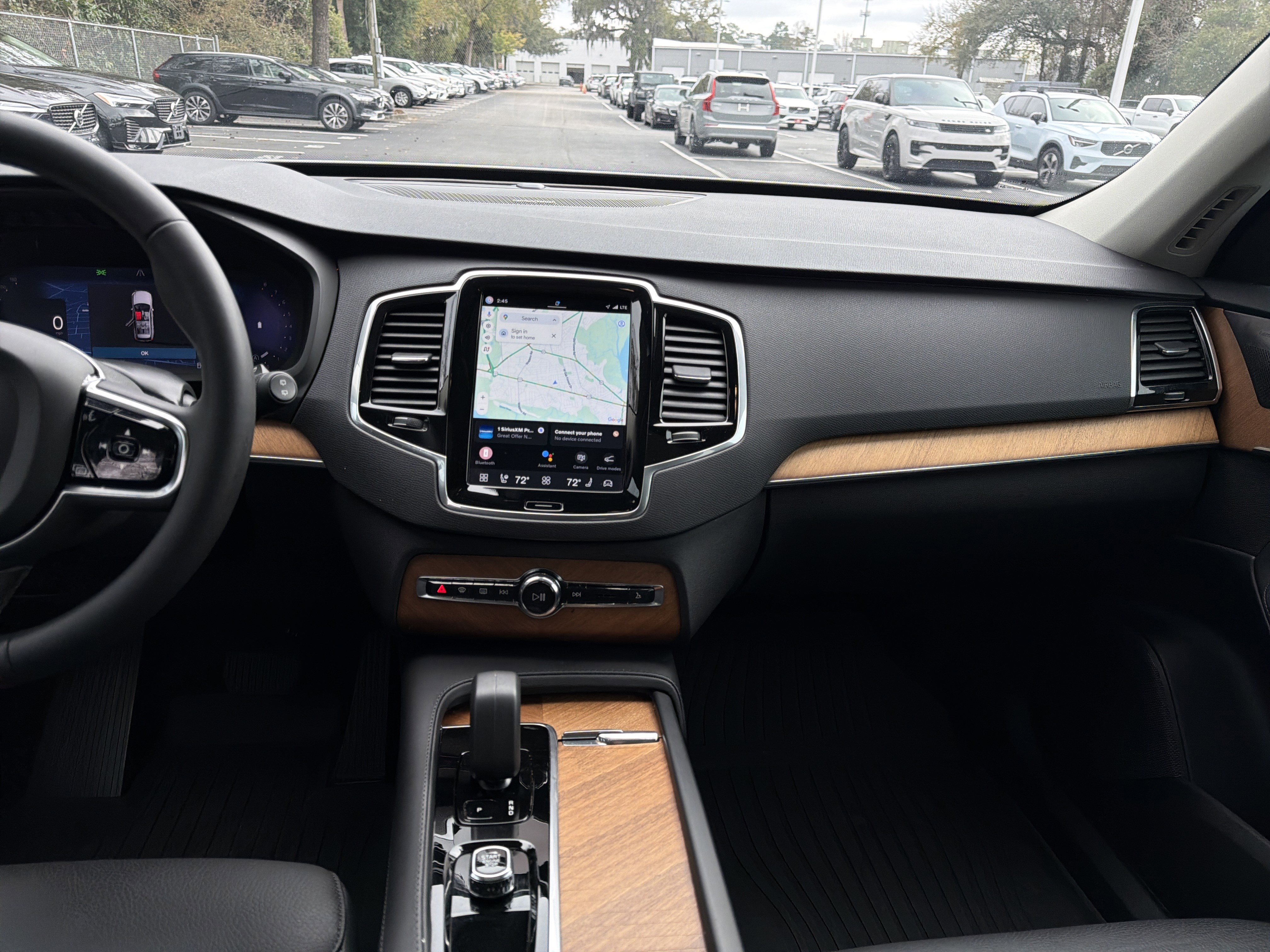 Certified 2024 Volvo XC90 B6 Plus w/ Protection Package Premier image 31