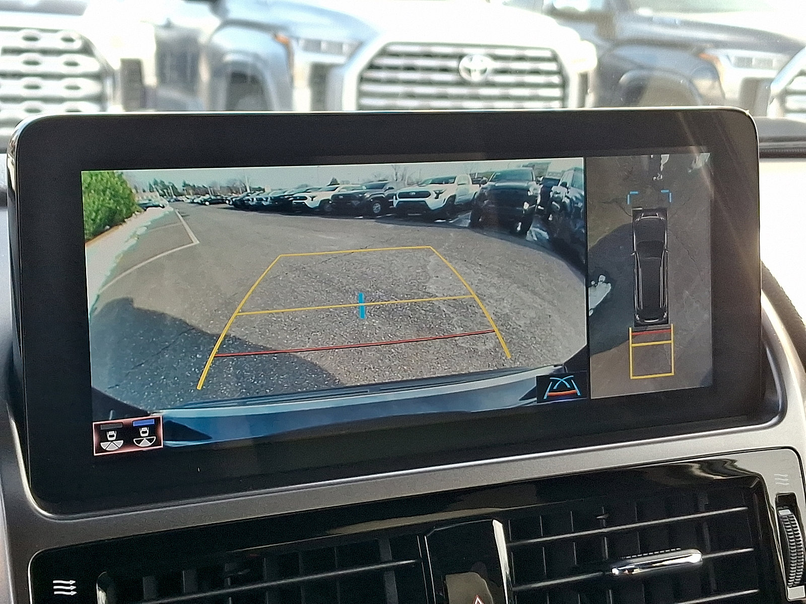 Used 2023 Lexus GX 460 image 19