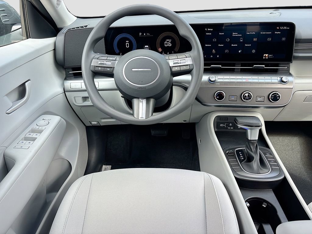 New 2026 Hyundai Kona SE image 20