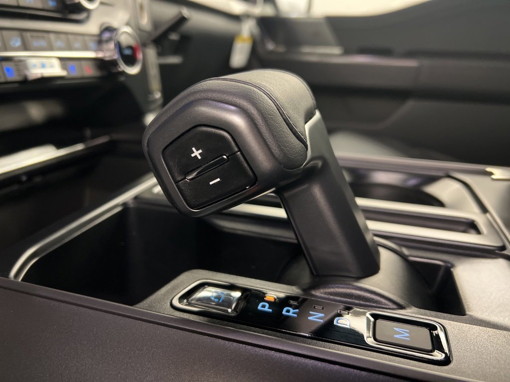 New 2025 Ford F150 Lariat w/ Equipment Group 501A Mid image 16