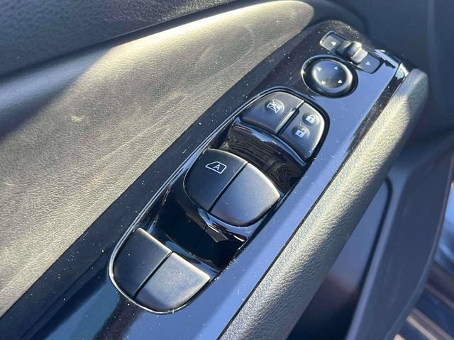 Used 2023 Nissan Altima 2.5 SV FWD image 25