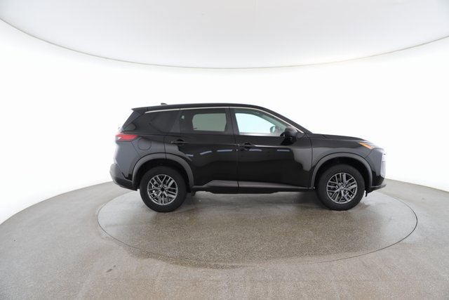 Used 2023 Nissan Rogue S image 22
