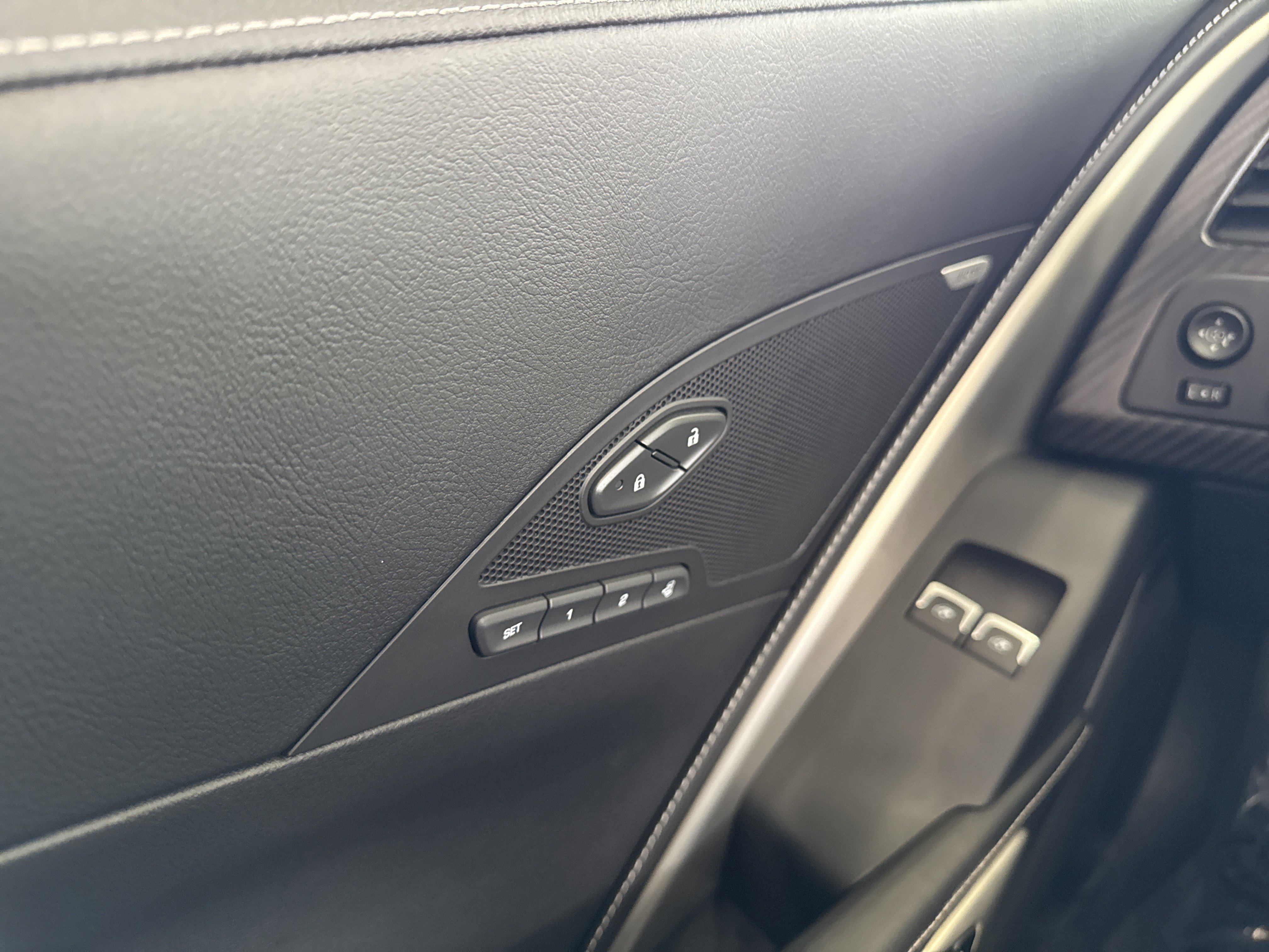 Used 2019 Chevrolet Corvette Z06 image 8