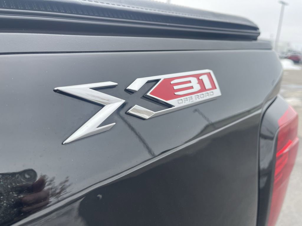 Used 2023 GMC Sierra 1500 Elevation image 13