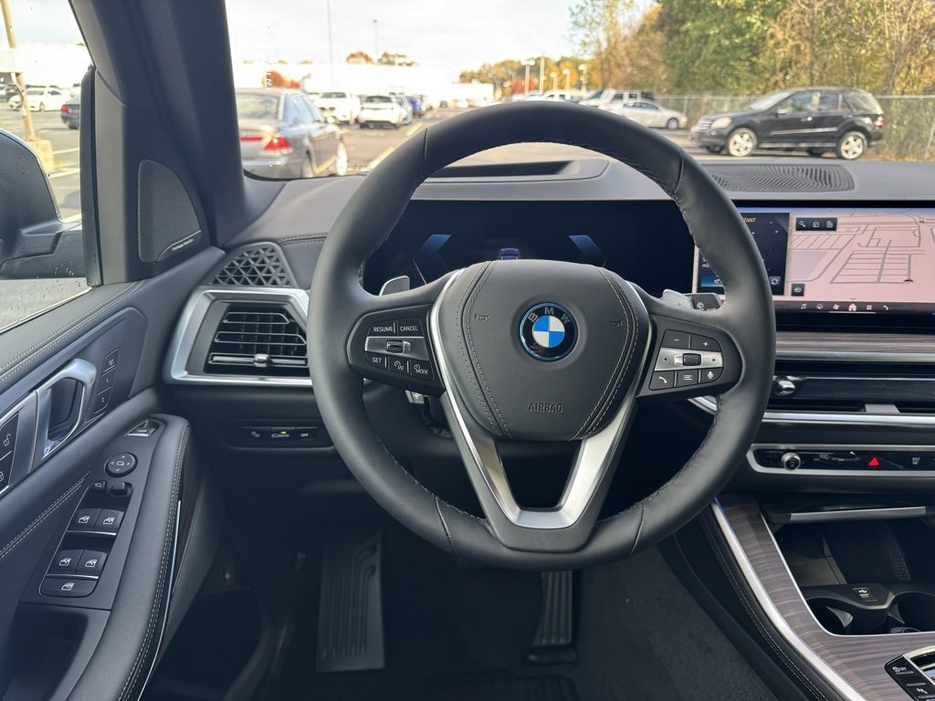 New 2026 BMW X5 xDrive50e w/ Executive Package image 16