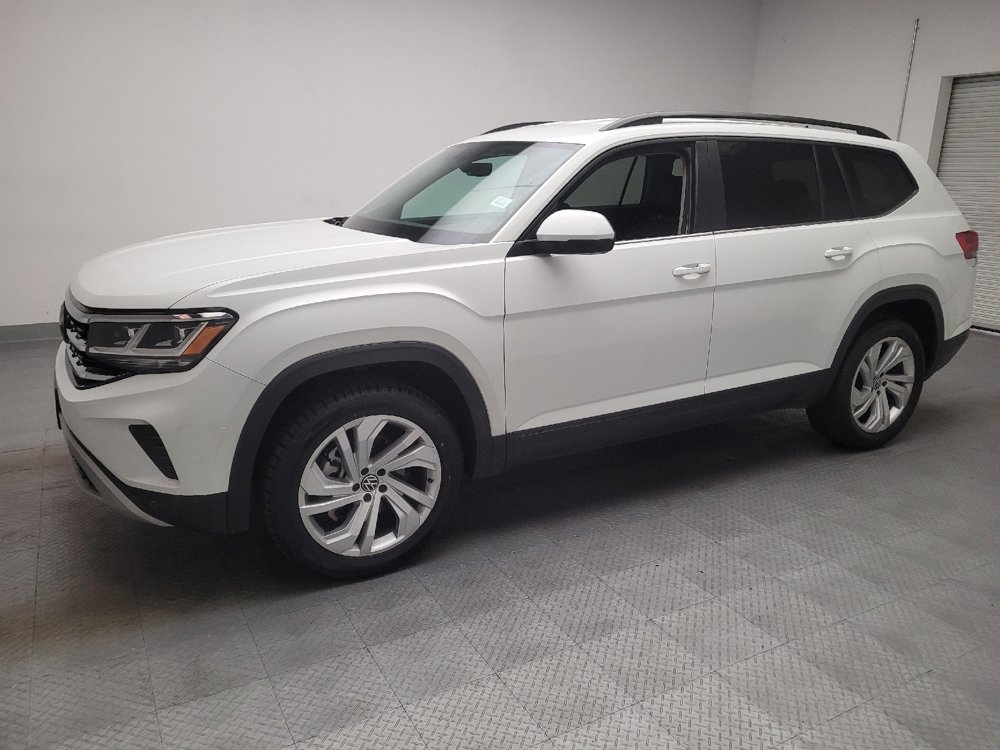 Used 2022 Volkswagen Atlas SE FWD image 2