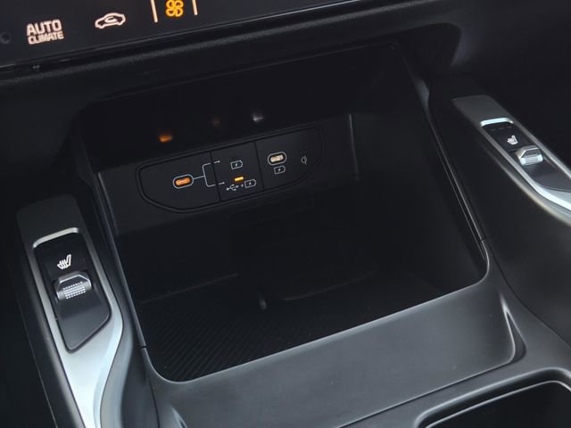 Certified 2025 Kia Sorento S w/ Panoramic Sunroof Package image 24