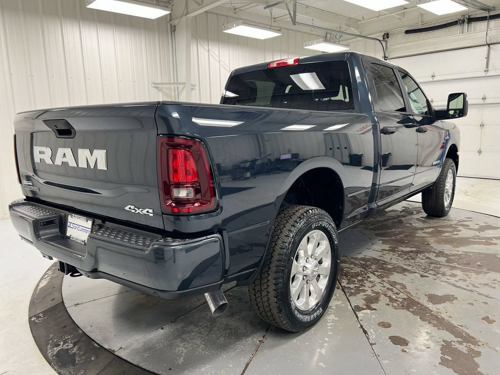 New 2026 RAM 2500 Big Horn AWD/4WD image 3